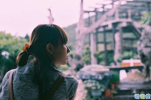 文字控关于青春成长的唯美说说和图片 年华是一场无声剧9