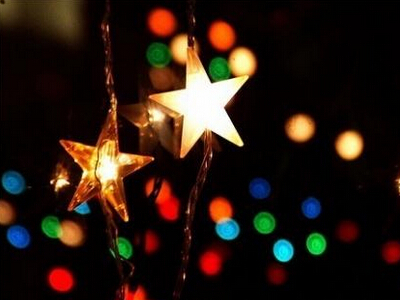 配图片的朋友说说：什么是好朋友？有人说，那是地球上翻版的自己1