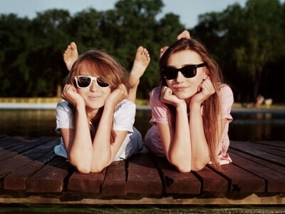 配图片的朋友说说：什么是好朋友？有人说，那是地球上翻版的自己11