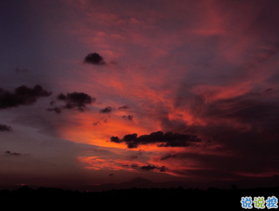 微博文艺小短句带图片 小众且好听的微博句子9