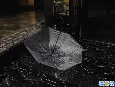 失眠朋友圈文案带图片 四下无人的夜最想听你的晚安11