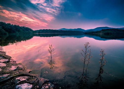 适合发晚霞的朋友圈文案 抖音很火的晚霞句子2