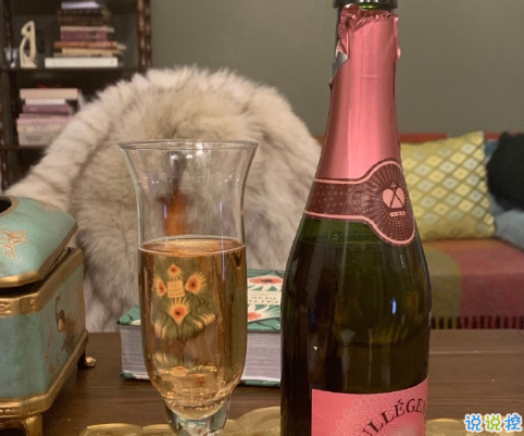 愚人节文案走心笑死人 愚人节必备的句子2