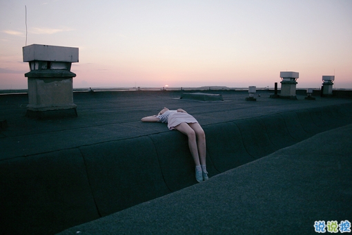 文字控关于青春成长的唯美说说和图片 年华是一场无声剧5