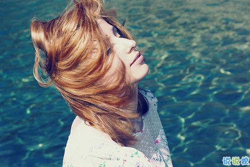 唯美简单的治愈系说说带图片 山月孤寂只是未见我10