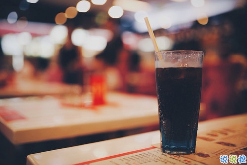 唯美诗意的说说带图片 我饮尽渔火明月秋色无边10