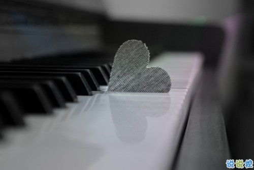 有种淡淡心酸的个性说说带图片 文字控喜欢的文艺个性说说配图13