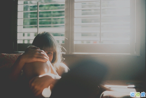 2018最精辟最火的爱情说说配图 关于爱情的经典哲理说说1