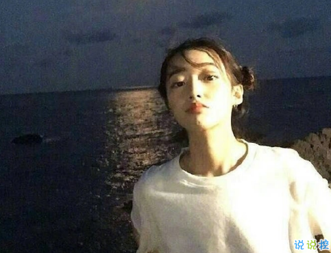 微博说说说到心坎上带图片 总有这么一个人会让你毫无原因地笑起来  7