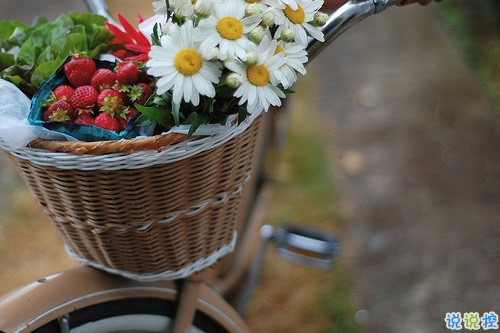 青春年少慢慢成长变得成熟的个性说说带图片 2018很经典的成熟个性说说2