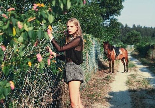 00后喜欢的超拽霸气个性说说带图片201813