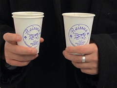 让人感同深受的伤感爱情文案 又丧又温柔的爱情短句